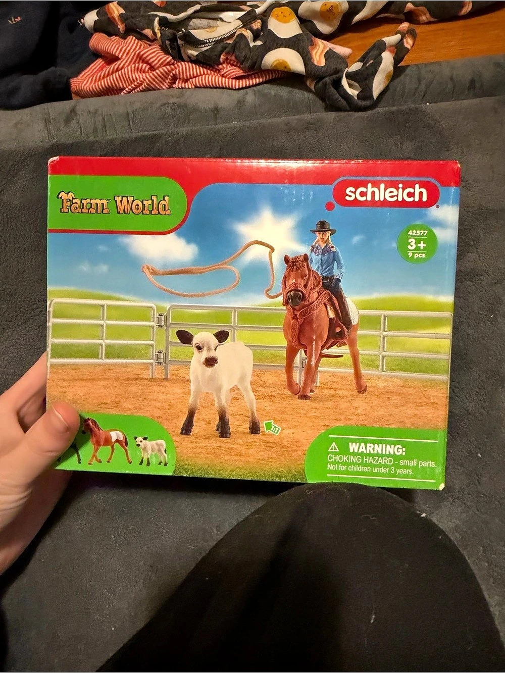 Schleich Farm World Cowgirl Team Roping Fun Playset Green & Red